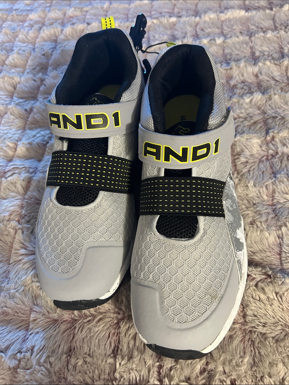 AND1 Kids Gray & Black Sneakers with Neon Yellow Accents size 5